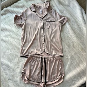 Stars Above satin pajama set, size Medium